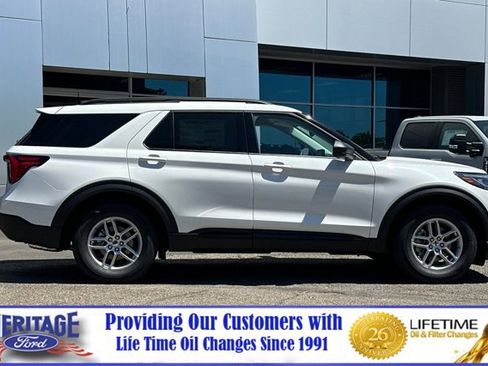 New 2026 Ford Explorer Active w/ Active Comfort Package RWD image 3