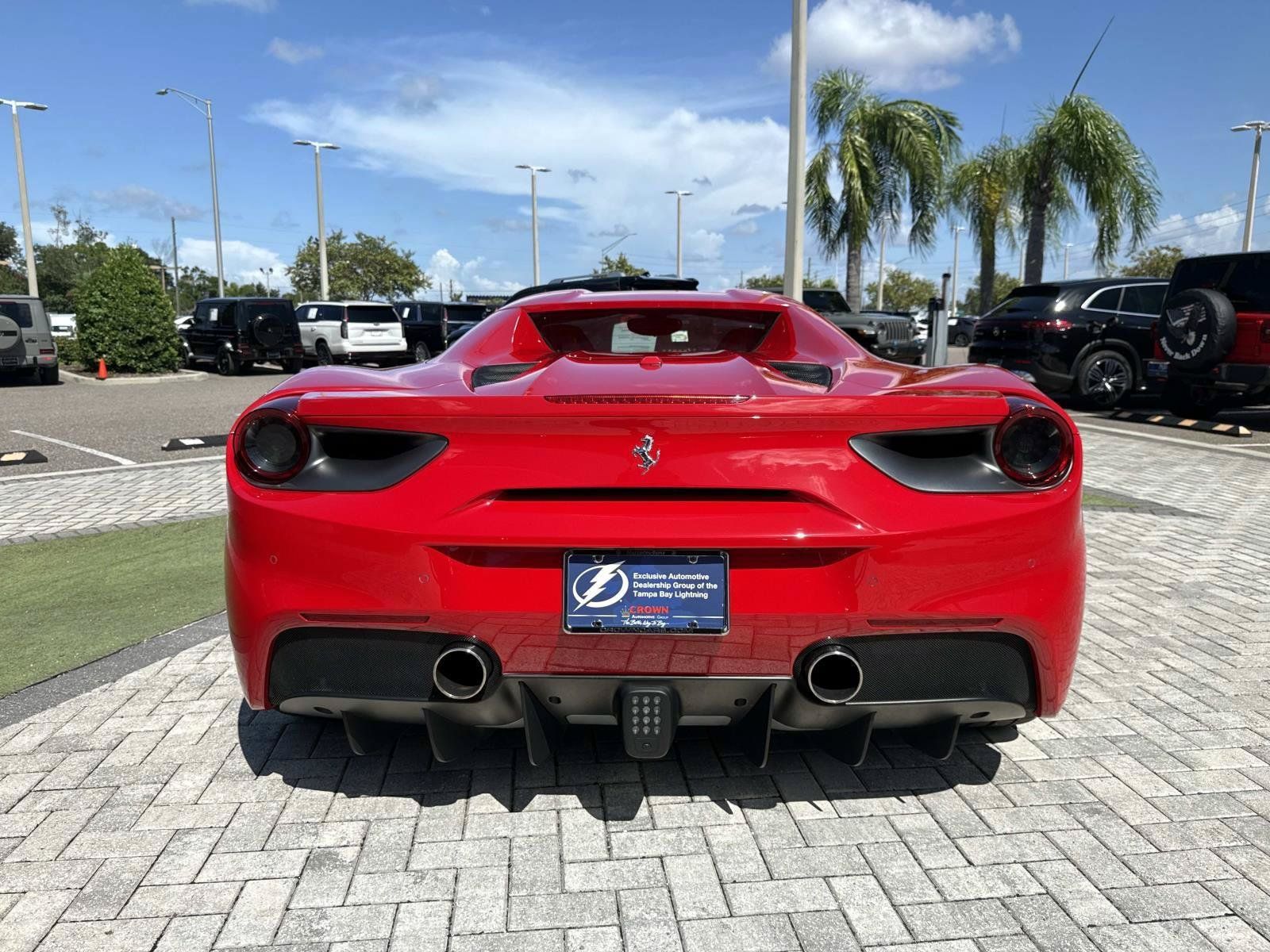 Used 2018 Ferrari 488 Spider RWD image 9