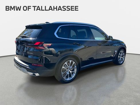 New 2026 BMW X5 xDrive50e w/ Climate Comfort Package AWD/4WD image 5