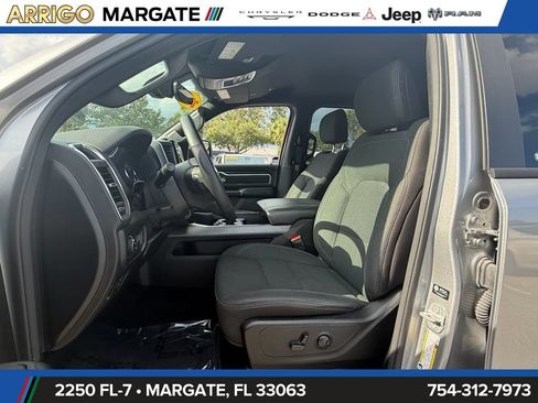 Used 2025 RAM 1500 Big Horn AWD/4WD image 9