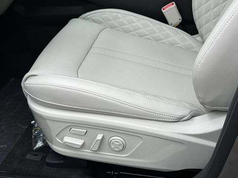New 2026 Kia Sorento SX Prestige AWD/4WD image 15
