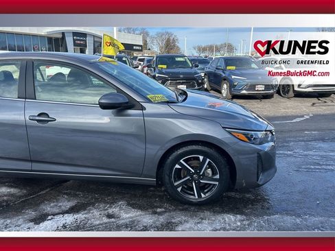 Used 2024 Nissan Sentra SV image 14