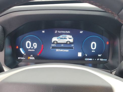 Used 2025 Ford Explorer Active w/ Active Comfort Package image 26