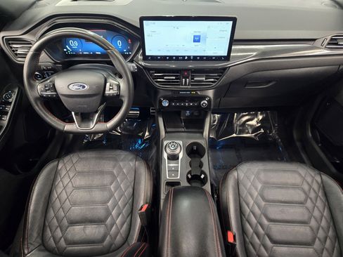 Certified 2023 Ford Escape ST-Line Elite w/ Premium Technology Package image 24