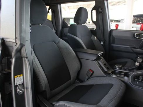 Used 2022 Ford Bronco Big Bend image 27