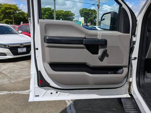Used 2018 Ford F150 XL w/ Trailer Tow Package w/101A AWD/4WD image 13