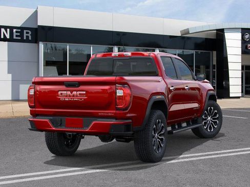 New 2026 GMC Canyon Denali image 4