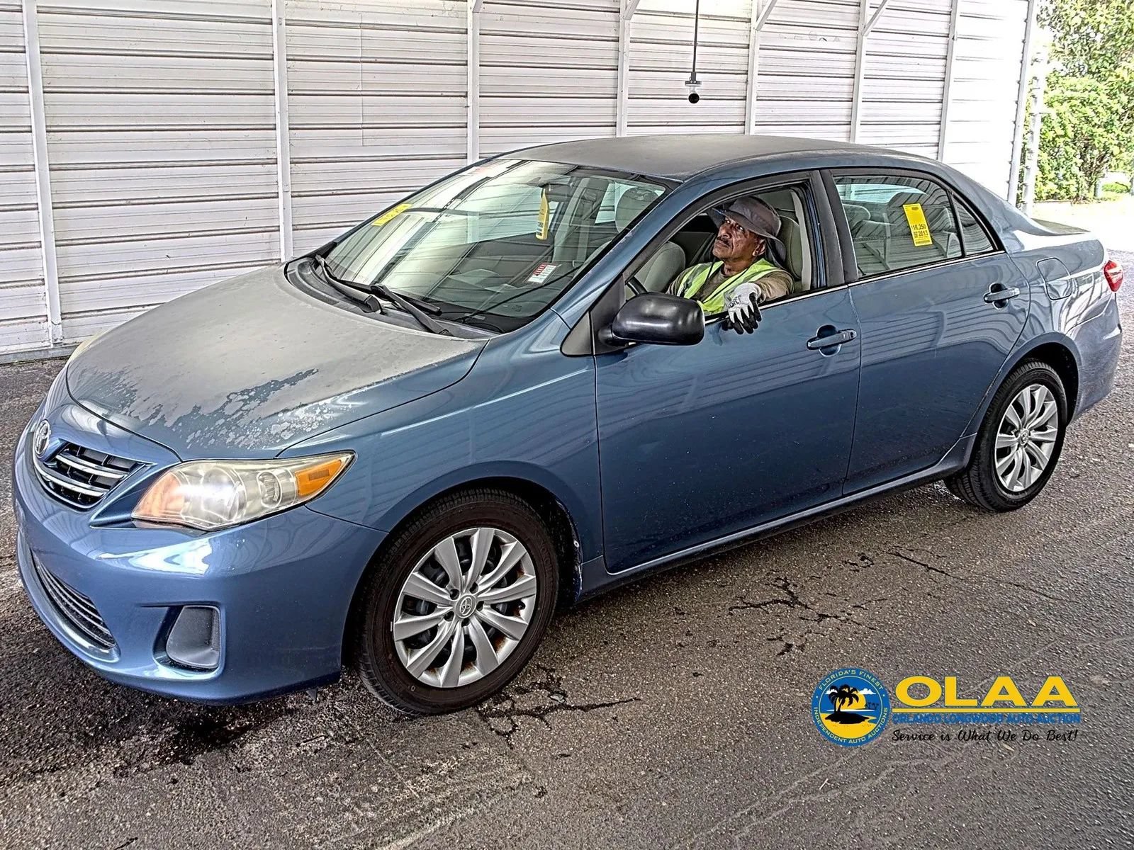 Used 2013 Toyota Corolla LE FWD image 9