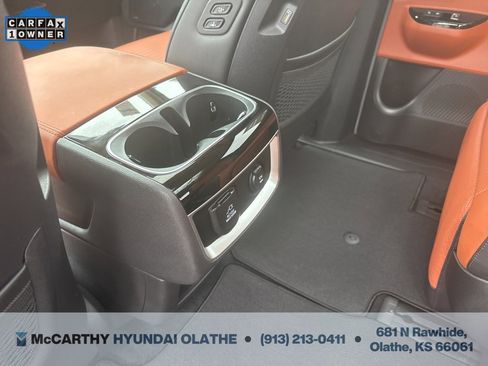 Used 2024 Kia Carnival SX Prestige image 22