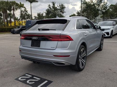 Used 2019 Audi Q8 Premium Plus w/ Premium Plus AWD/4WD image 5