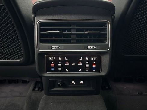 New 2026 Audi SQ8 Prestige AWD/4WD image 35