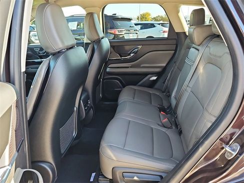 Used 2023 Lincoln Corsair Standard 4D Sport Utility image 29