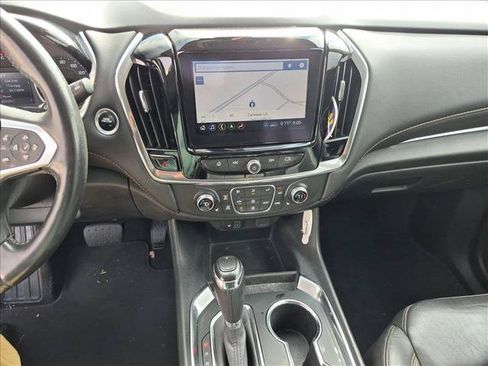 Used 2020 Chevrolet Traverse RS w/ LPO, Floor Liner Package FWD image 15