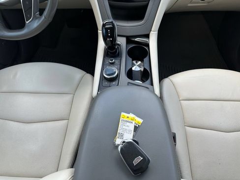 Used 2021 Cadillac XT5 Premium Luxury FWD image 22