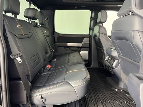 Certified 2024 Ford F350 Platinum w/ FX4 Off-Road Package image 30