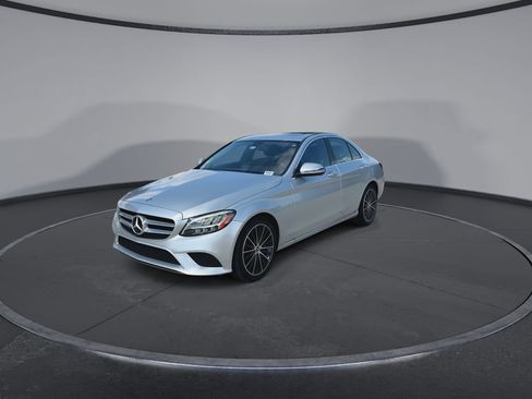 Used 2021 Mercedes-Benz C 300 Sedan image 4