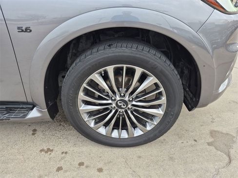 Used 2018 INFINITI QX80 2WD w/ Driver Assistance Package image 10