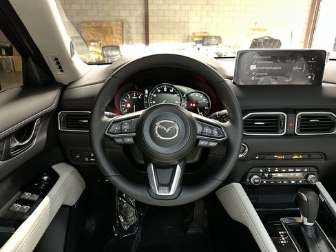 New 2025 MAZDA CX-5 AWD 2.5 S w/ Premium Plus Pkg image 14