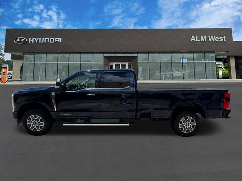 Used 2024 Ford F250 Lariat AWD/4WD image 8
