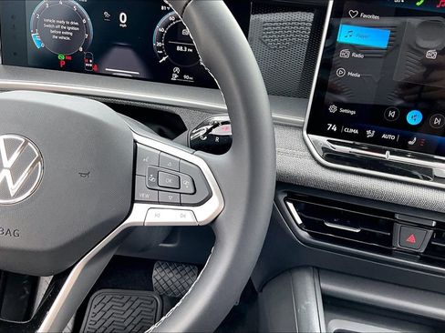 New 2026 Volkswagen Tiguan S image 25