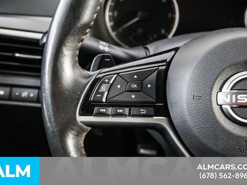 Used 2025 Nissan Altima 2.5 SR FWD image 25
