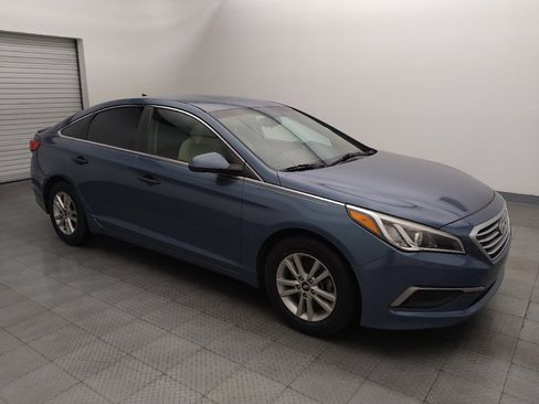 Used 2017 Hyundai Sonata SE image 11