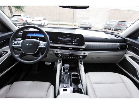 Certified 2024 Kia Telluride SX FWD image 13