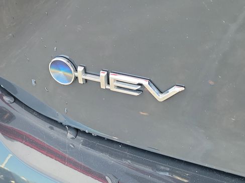 Certified 2025 Toyota Camry SE image 8