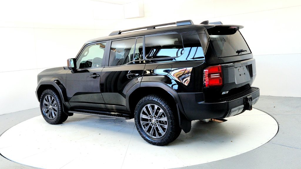 Used 2024 Toyota Land Cruiser w/ Premium Package AWD/4WD image 4