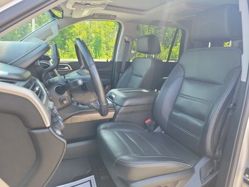 Used 2019 GMC Yukon Denali w/ Open Road Package AWD/4WD image 14