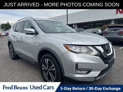 Used 2018 Nissan Rogue SL w/ Premium Package
