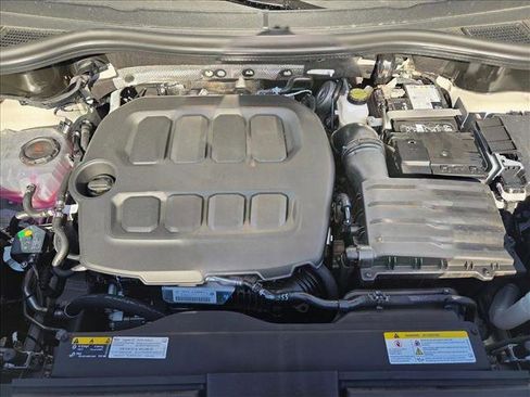 New 2026 Volkswagen Tiguan SE R-Line FWD image 16