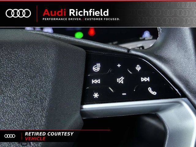 Used 2025 Audi Q5 Premium Plus w/ Premium Plus AWD/4WD image 23
