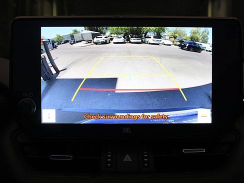 Used 2025 Toyota RAV4 XSE AWD/4WD image 27