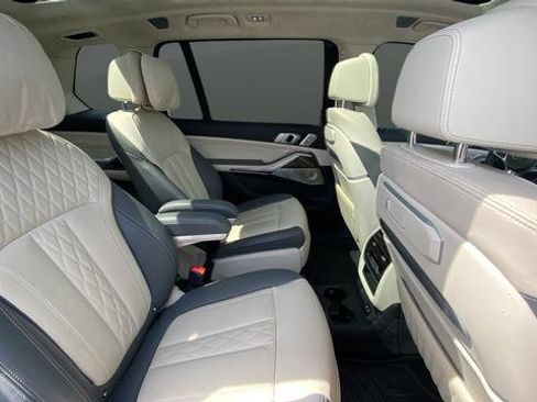Used 2024 BMW X7 M60i w/ Executive Package AWD/4WD image 24