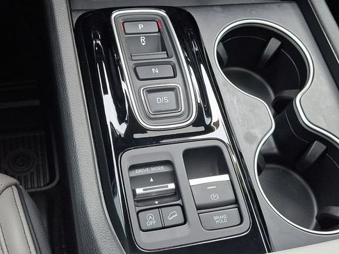 Certified 2023 Honda Pilot Elite image 11
