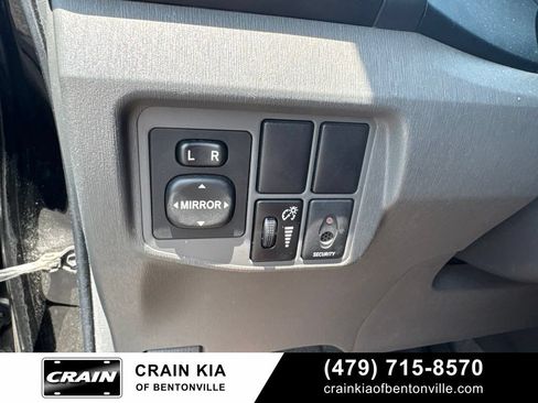 Used 2010 Toyota Prius Four FWD image 22