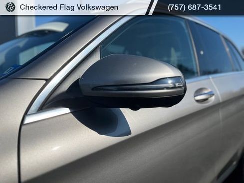 Used 2021 Mercedes-Benz GLC 300 GLC 300 image 2