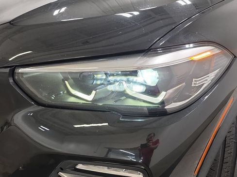 Used 2019 BMW X5 xDrive40i w/ Convenience Package AWD/4WD image 28