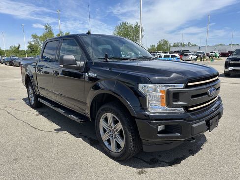 Used 2019 Ford F150 XLT w/ Equipment Group 302A Luxury AWD/4WD image 8