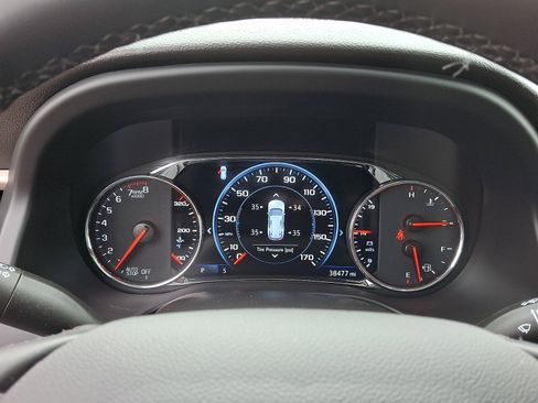 Used 2023 GMC Acadia Denali w/ Denali Ultimate Package image 25