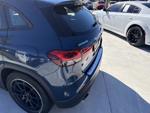 Used 2021 Mercedes-Benz GLA 35 AMG 4MATIC image 11