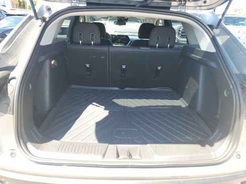 Used 2024 Chevrolet Trax LS w/ LS Convenience Package FWD image 19