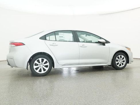 New 2026 Toyota Corolla LE image 7