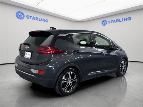 Used 2017 Chevrolet Bolt Premier w/ Driver Confidence II Package image 9