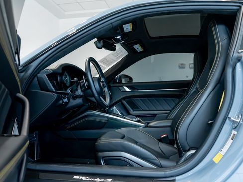 Certified 2023 Porsche 911 Turbo S AWD/4WD image 5