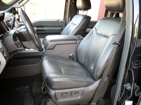 Used 2012 Ford F250 Lariat w/ Lariat Ultimate Pkg AWD/4WD image 24