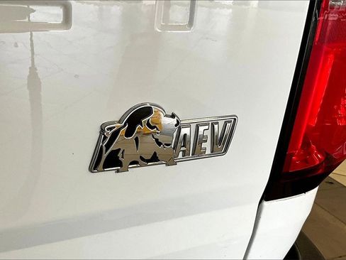 Certified 2022 Chevrolet Colorado ZR2 w/ Colorado ZR2 Bison Edition image 22