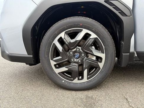 New 2025 Subaru Forester Limited image 28