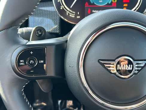 Used 2023 MINI Cooper S image 19